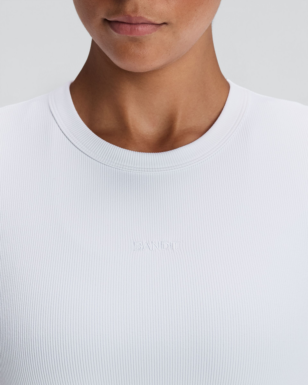 Women's Vituccia™ Cropped Performance Tee - White