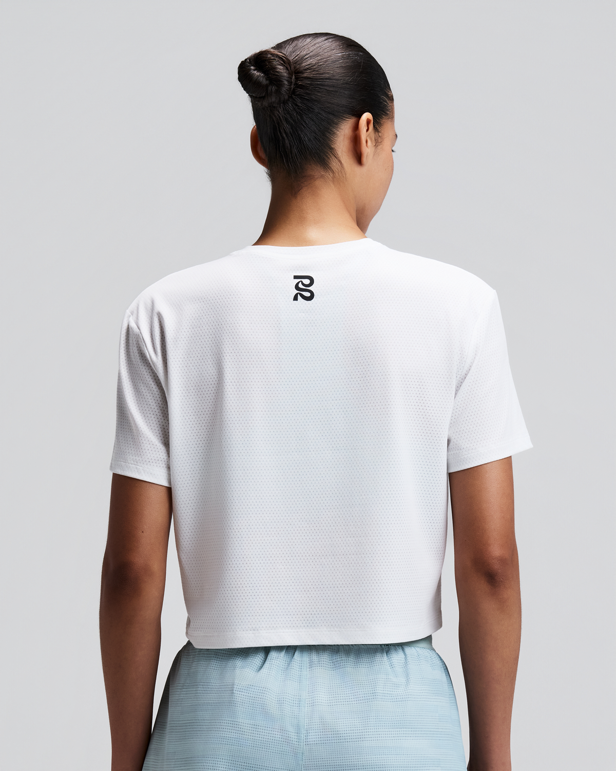 Women's Micromesh™ Cropped Run Tee - White
