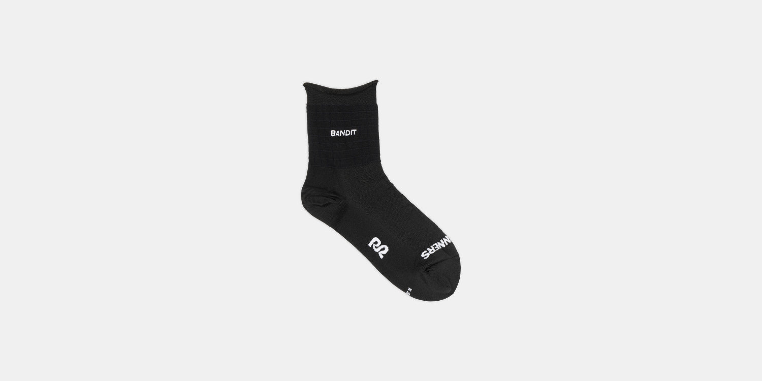 Grid Knit™ Run Socks - Black / White (2 Pack)