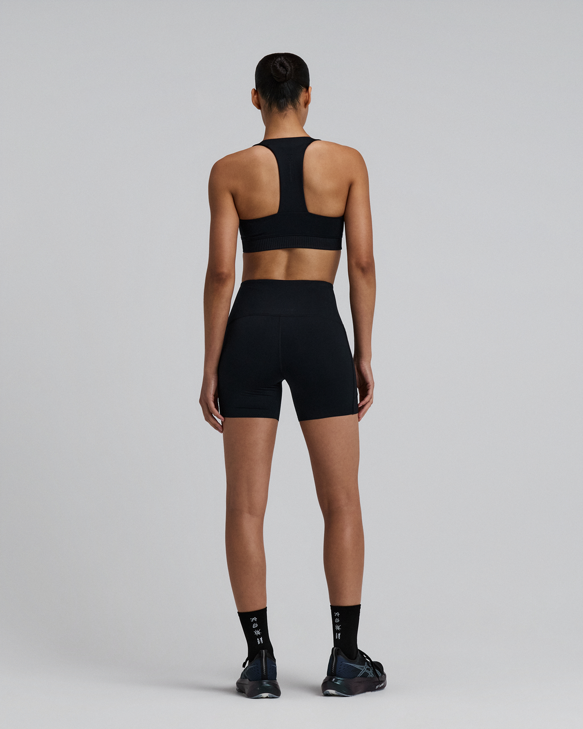 Women's Stamina-V™ High Waist 5" Compression Short - Black