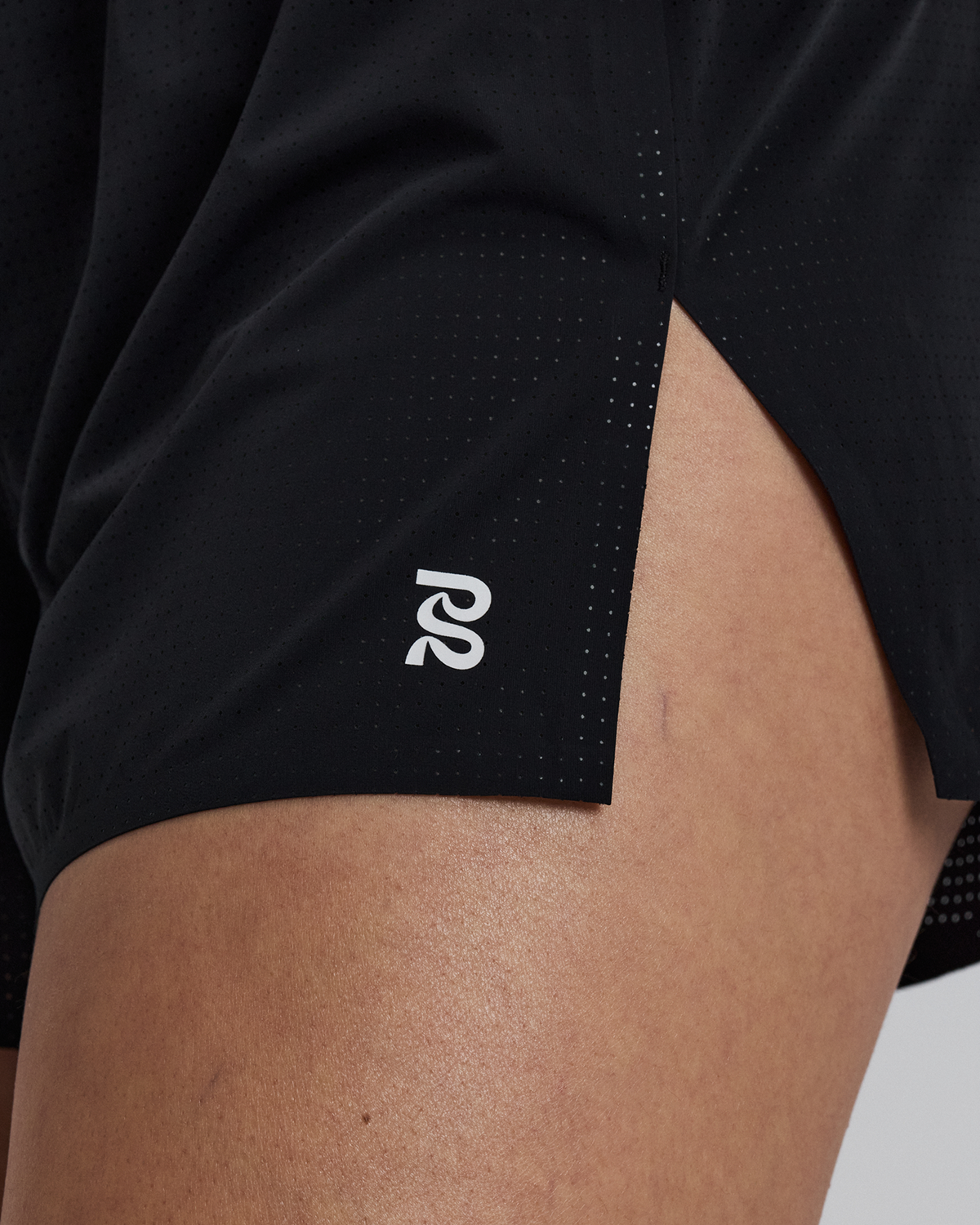 Women's Vento™ Next Gen 3" Split Short - Black