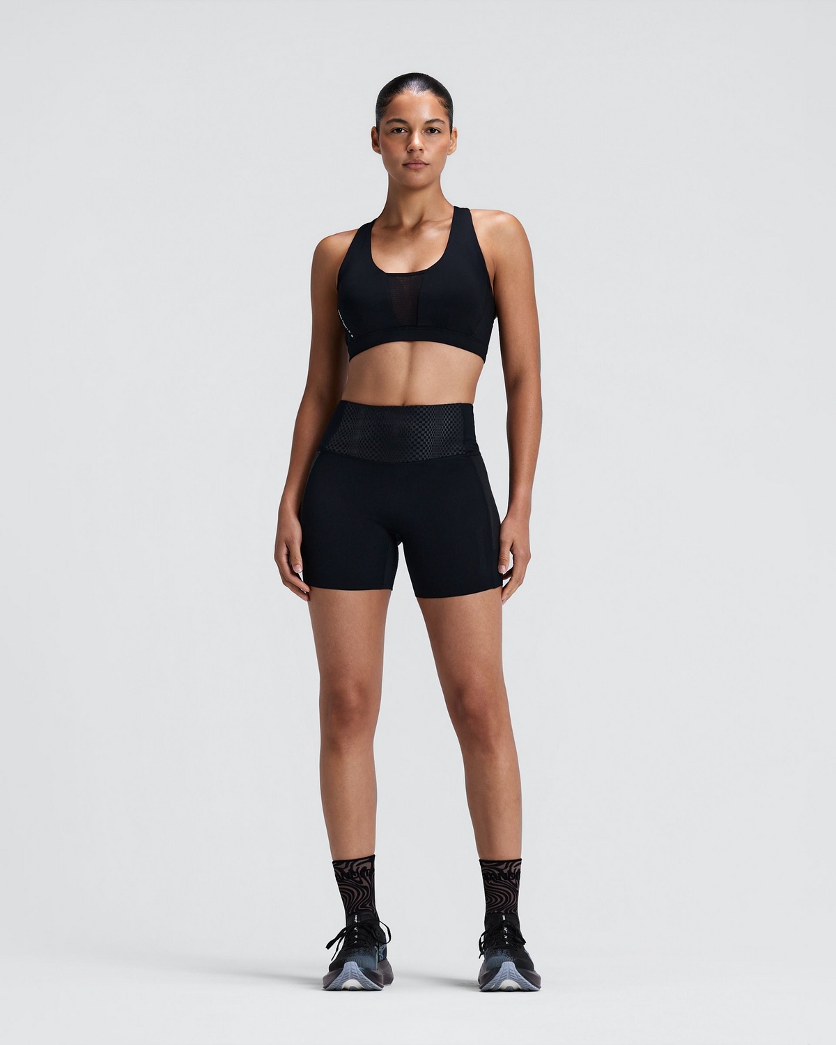 Women's Stamina-V™ GeoMesh™ V-Neck Run Bra - Black