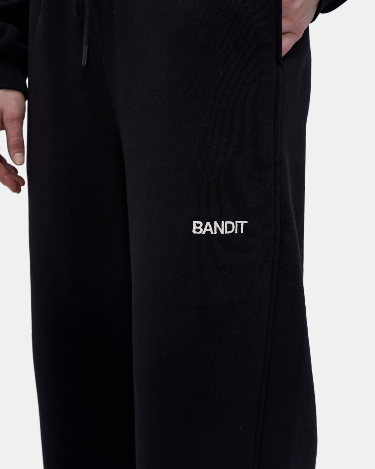 Wideleg Chiller Sweatpant - Black