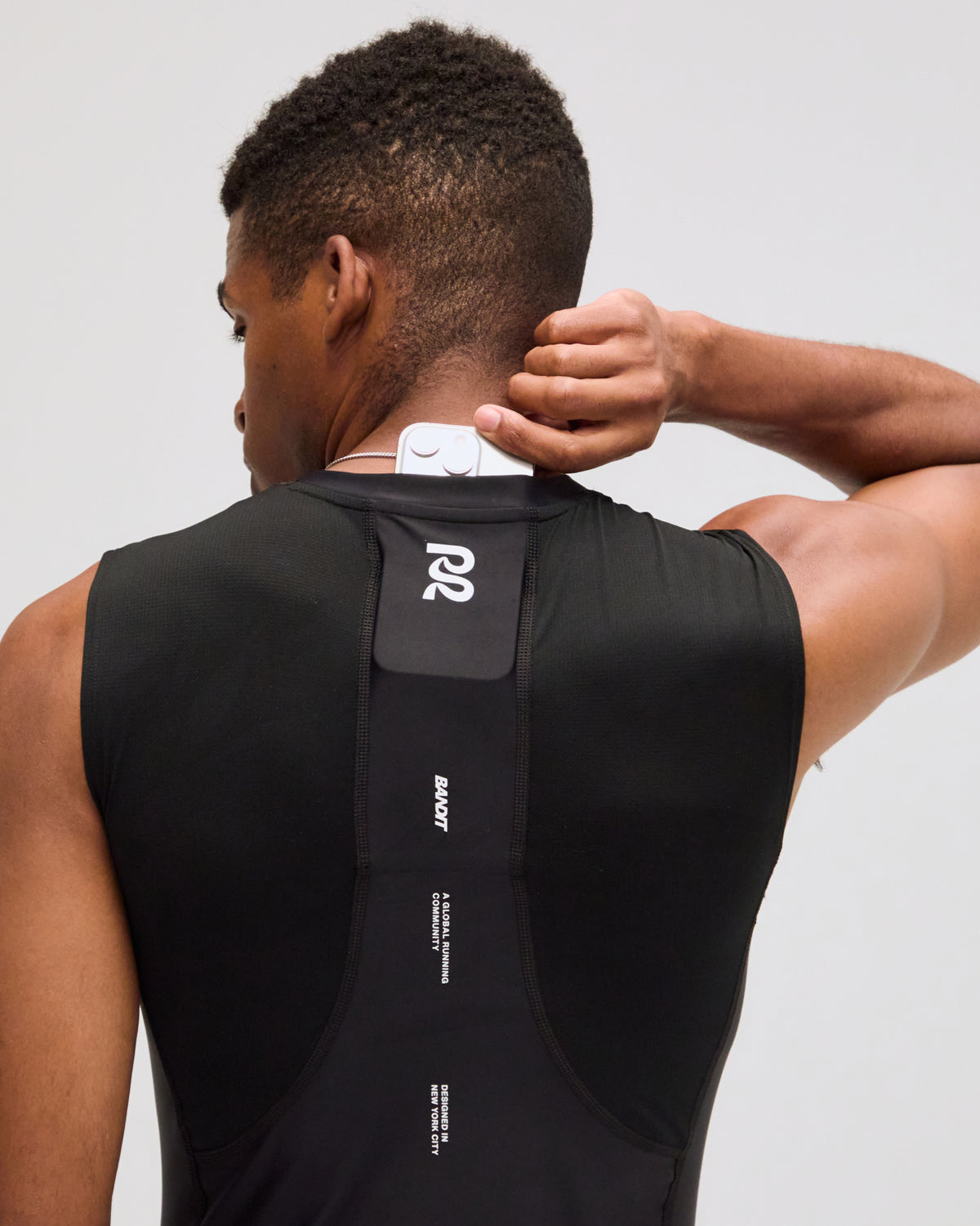 Ares™ Distance Sleeveless Quarter Zip - Black