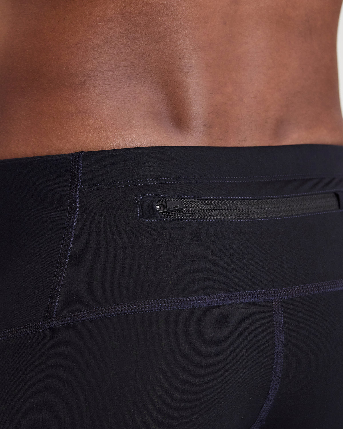 Gridlock™ 7 Pocket Quarter Tights - Black