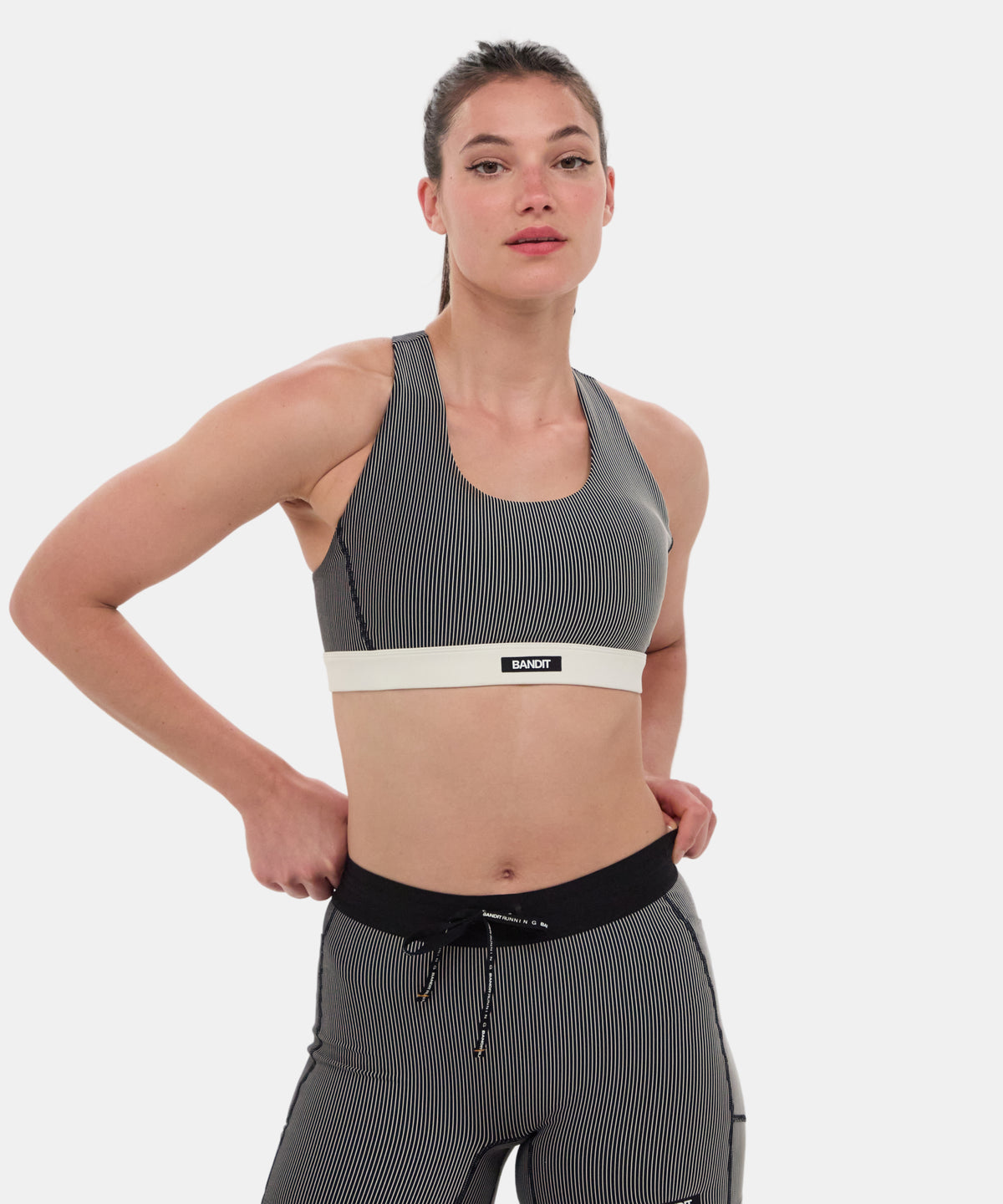 Striped Cadence™ Run Bra - Black with Chalk