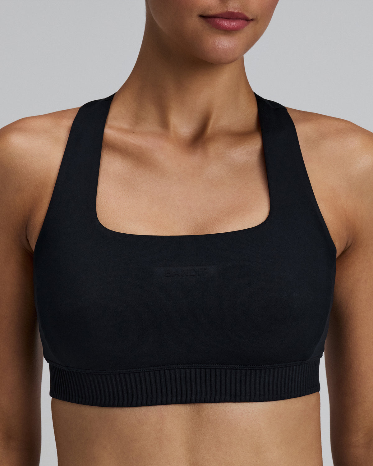 Women's Stamina-V™ Square Neck Run Bra - Black