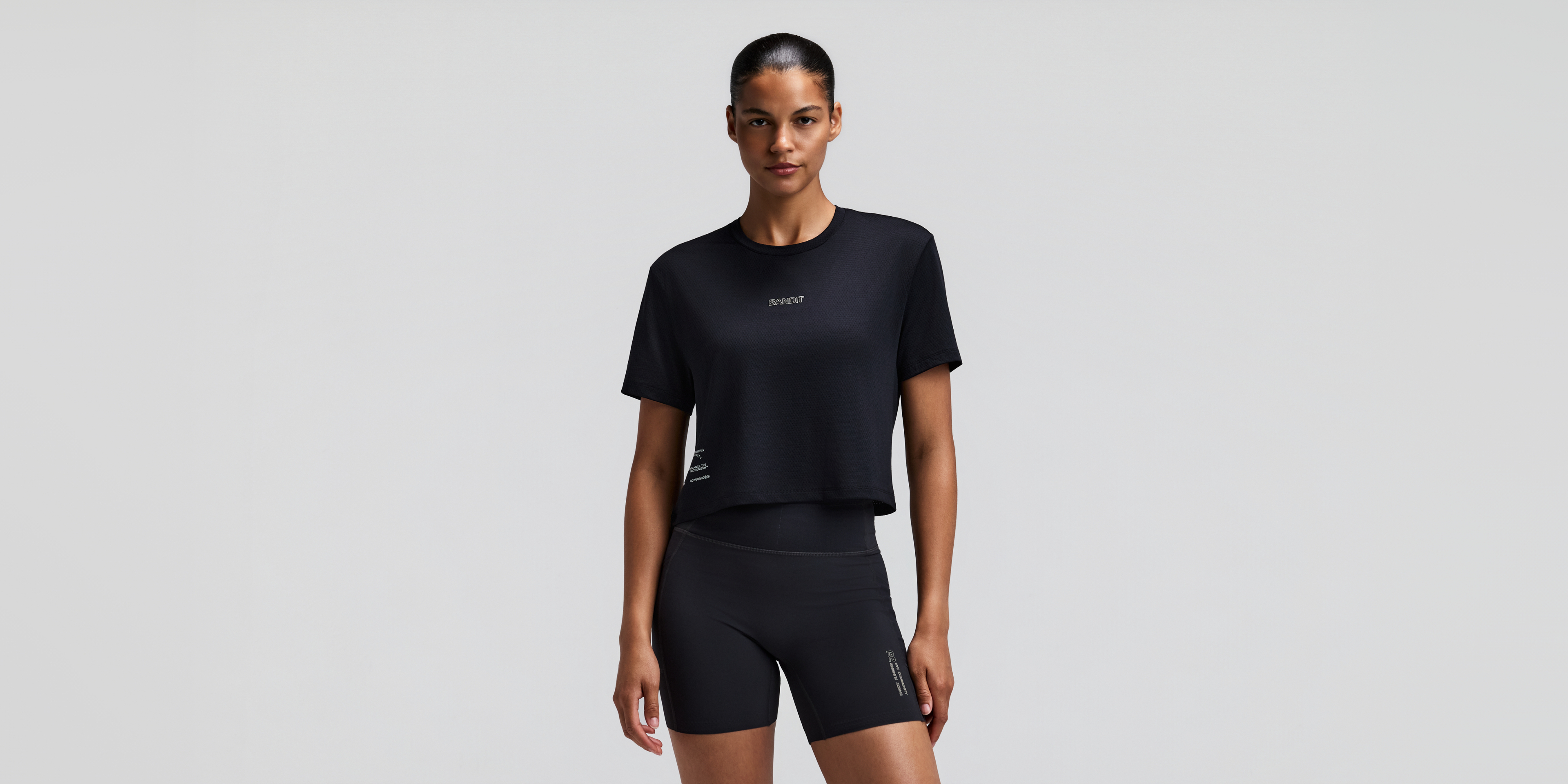 Women's Micromesh™ Cropped Run Tee - Black