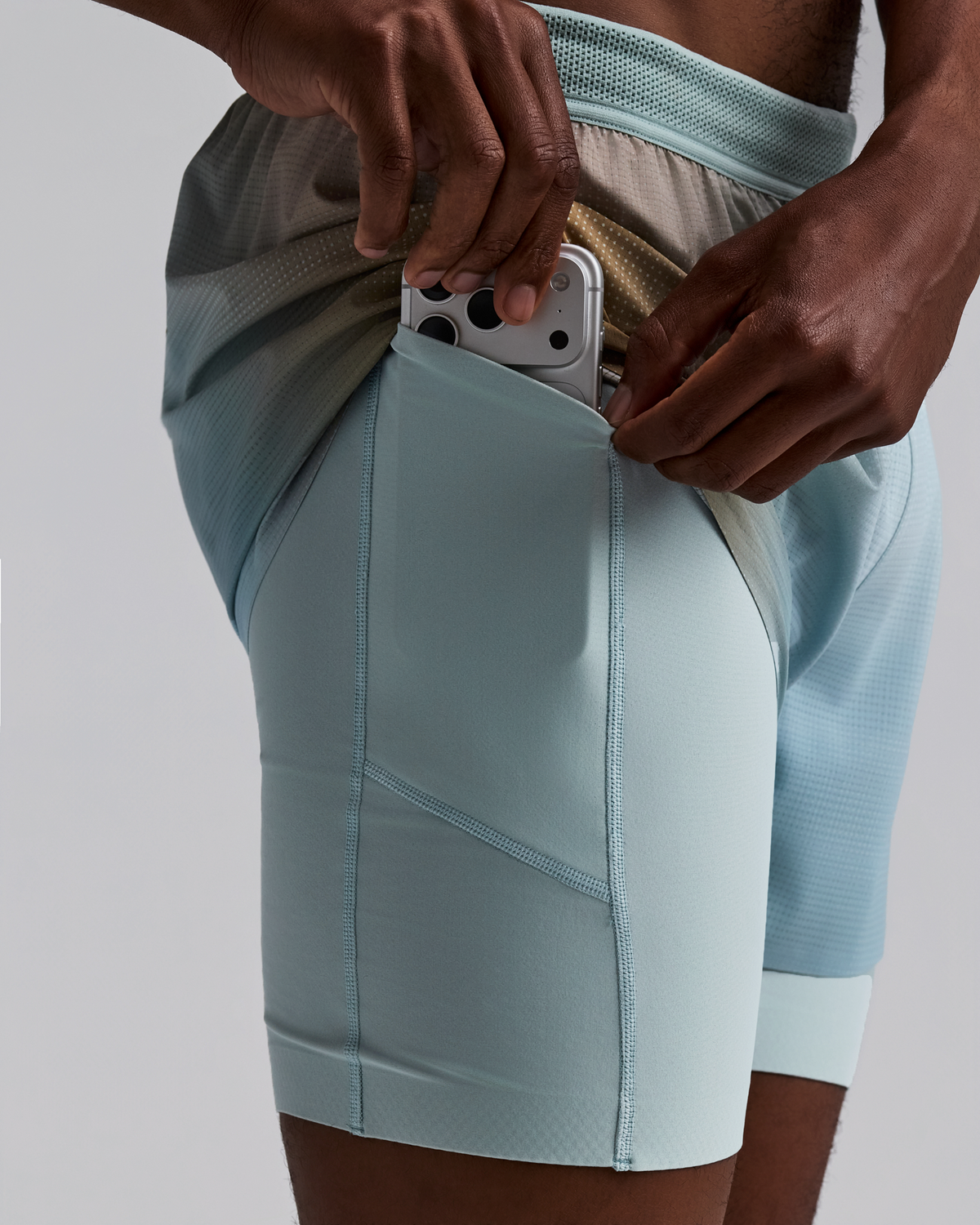 Men's CoolGrid™ 2-in-1 Run Short - Lagoon Multi