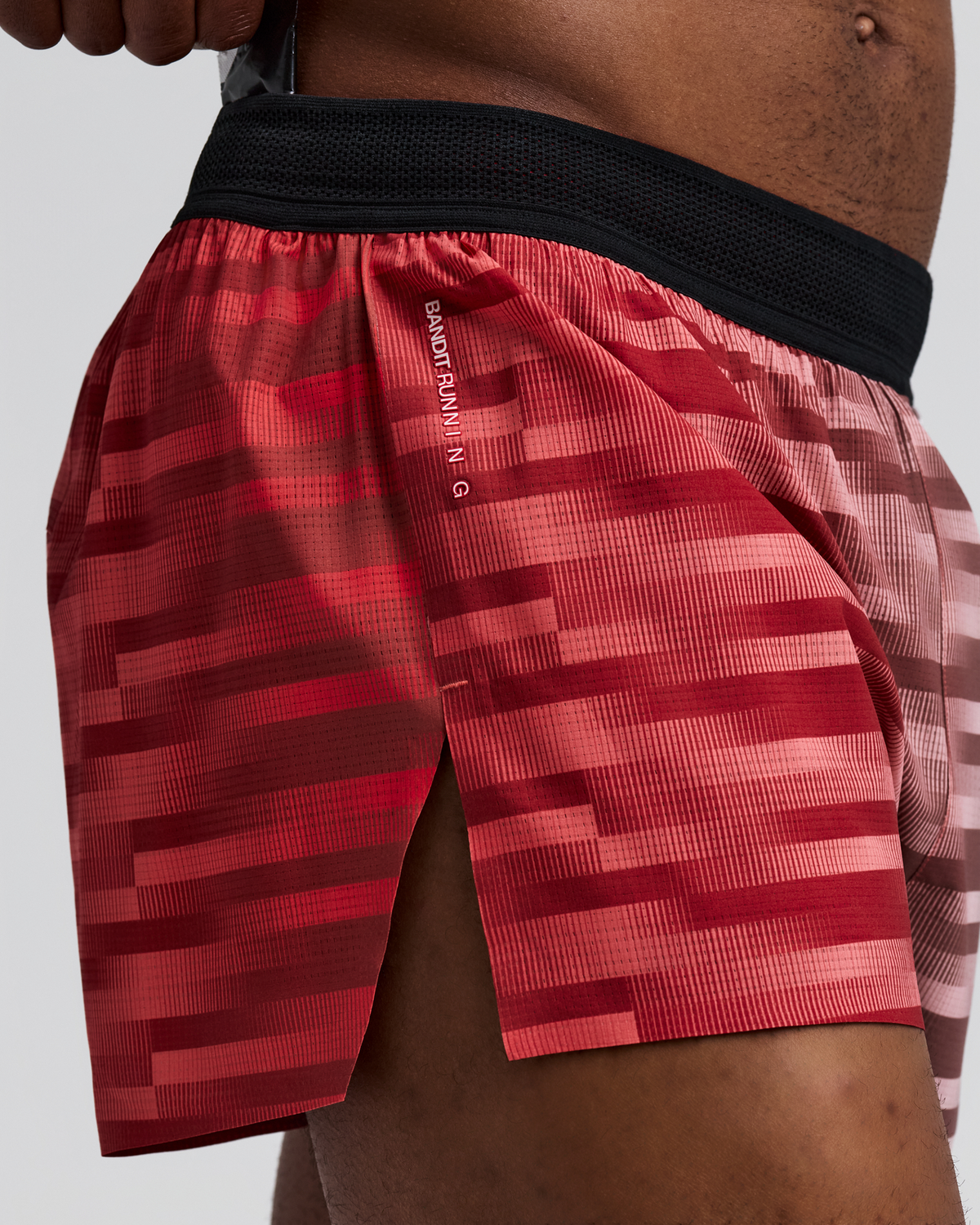 Men's CoolGrid™ 3" Split Short - Poppy Multi