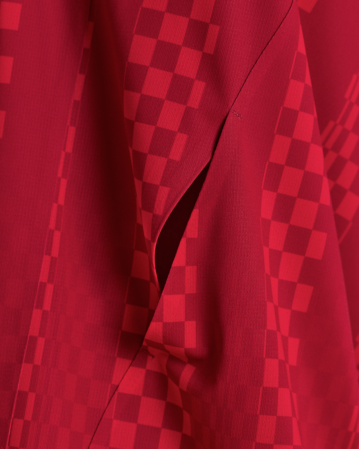 Men's Specter™ Performance Run Tee with Flopack™ - Oxide Red