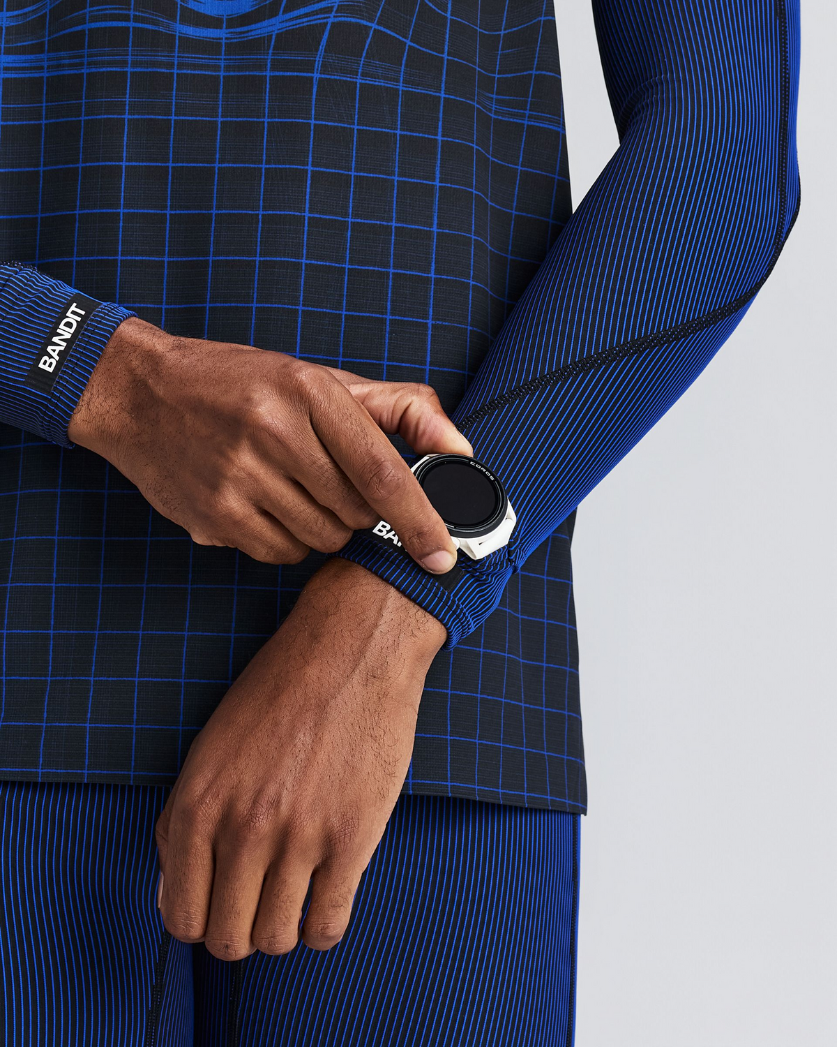 Striped Cadence™ Compression Sleeves - Black / Bauhaus Blue