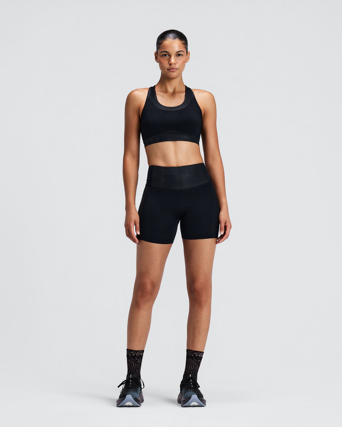 Women's Stamina-V™ Threshold 5" High Waist Compression Shorts - Black