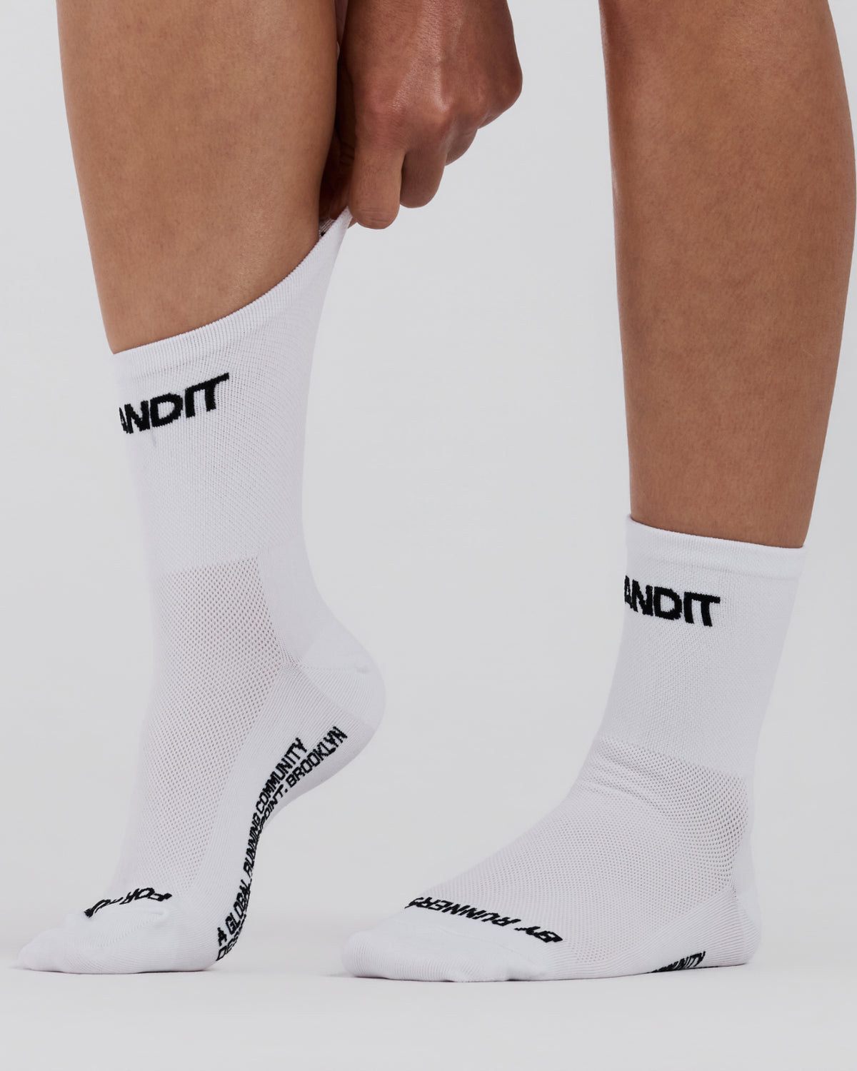 Lite Run™ Spring Motif Quarter Socks - White / Black